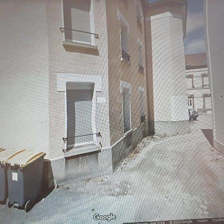 Appartement De La Tour Épernay Exteriör bild